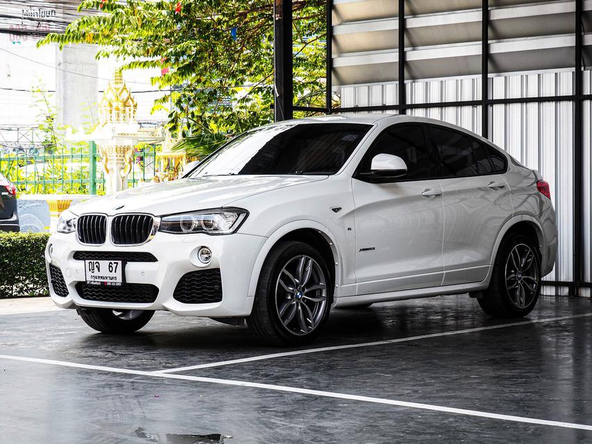 รูป BMW X4 2.0 M Sport เบนซิน ปี 2019 สีขาว รุ่น Top สุด M Sport แท้ จากศูนย์ BMW 3