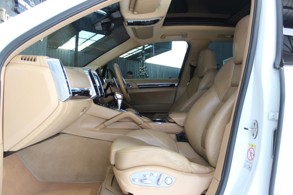 รหัสรถ JRS4701 📌 Porsche Cayenne S Hybrid ปี 2013 18