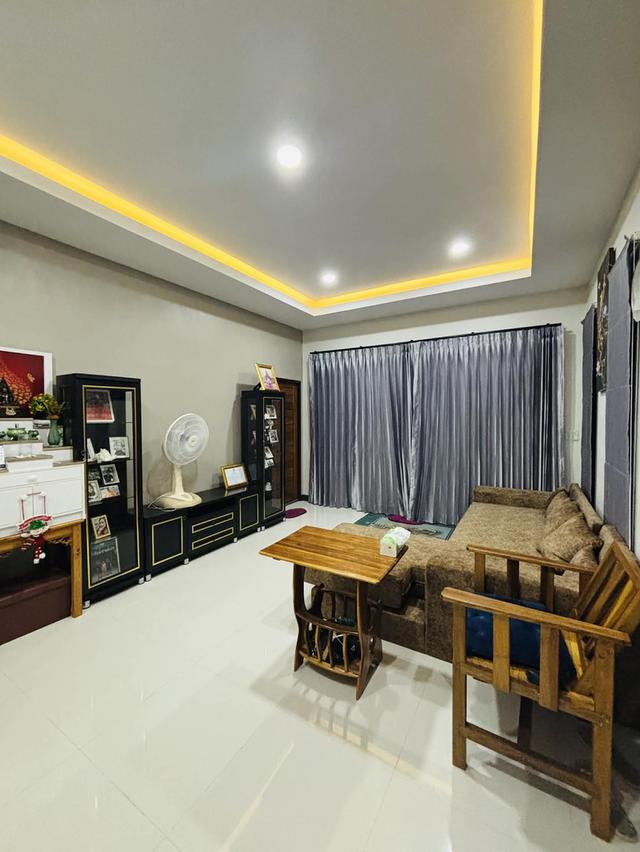 บ้านเดี่ยว 3 ห้องนอน 2 ห้องน้ำ 1 ห้องครัว1 ห้องโถงพร้อมเฟอร์นิเจอร์ 3