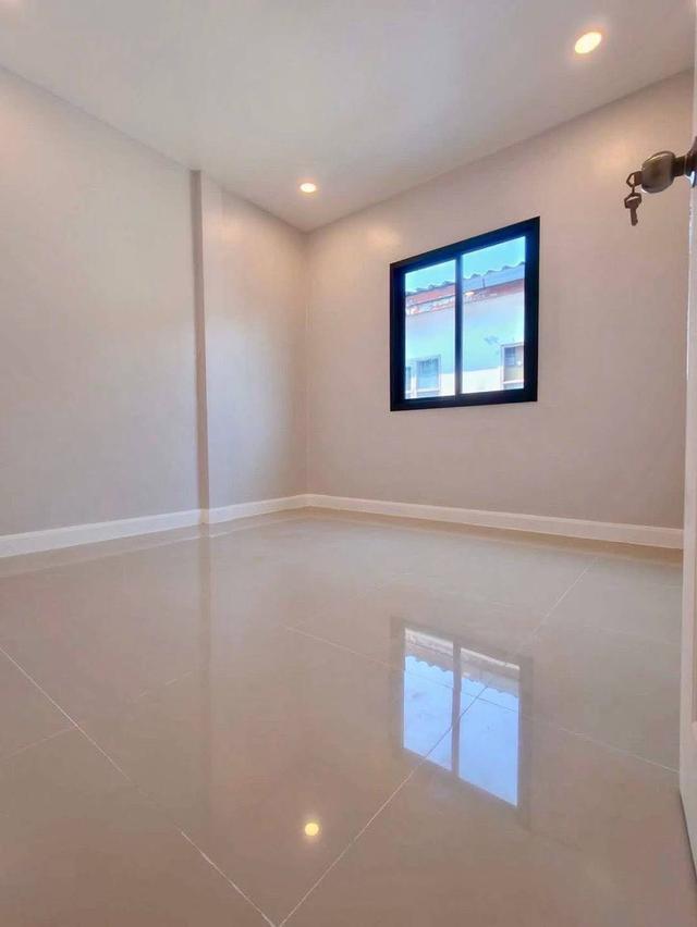 ✨หมู่บ้านอักษรา บางบัวทอง✨ทาวน์เฮาส์ 2 ชั้น หลังมุม ใกล้รถไฟฟ้า MRT แยกบางพลู ตกแต่งใหม่พร้อมอยู่ 14