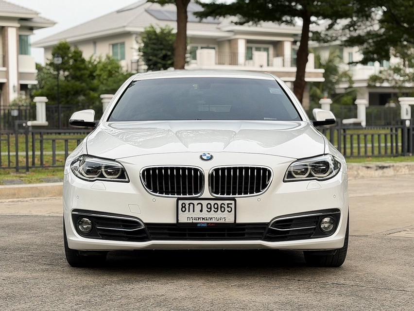รหัสรถ AVA9965 🎉 BMW 525d Luxury LCI โฉมใหม่ F10 ปี 2016 2