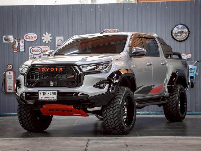 TOYOTA REVO 2.4 E PRERUNNER DOUBLECAB ปี2018 กระบะเกียร์ออโต้ ออพชั่นแน่นๆ วิ่งน้อย