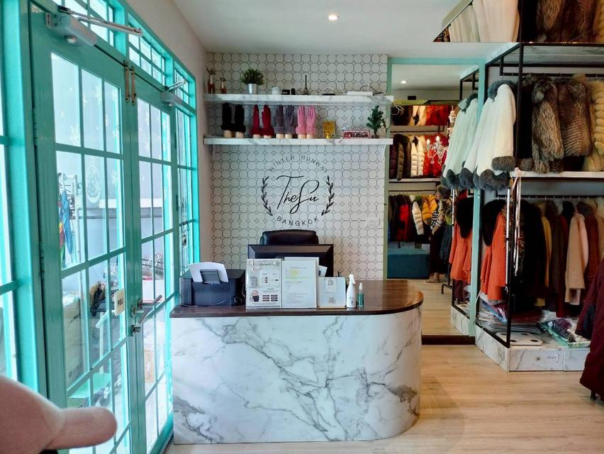🚩💥ให้เช่า ทาวน์โฮม พร้อมกิจการร้านเช่าเสื้อกันหนาว และอุปกรณ์กันหนาว ครบวงจร พร้อมทำกิจการต่อได้เลย บางนา บางพลี สมุทรปราการ 3