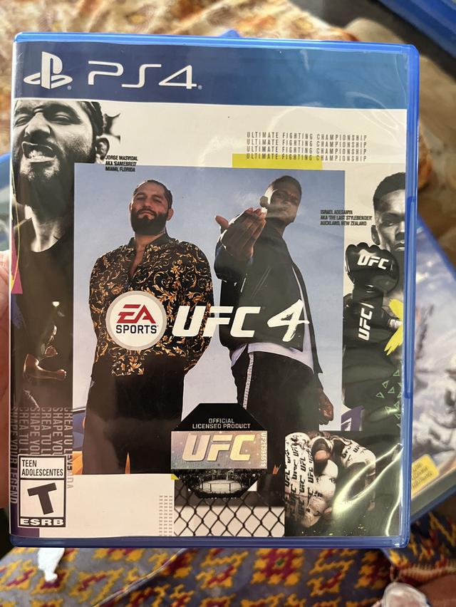 เครื่องเล่นเกมส์ Play Station 4 Proทอททท 9