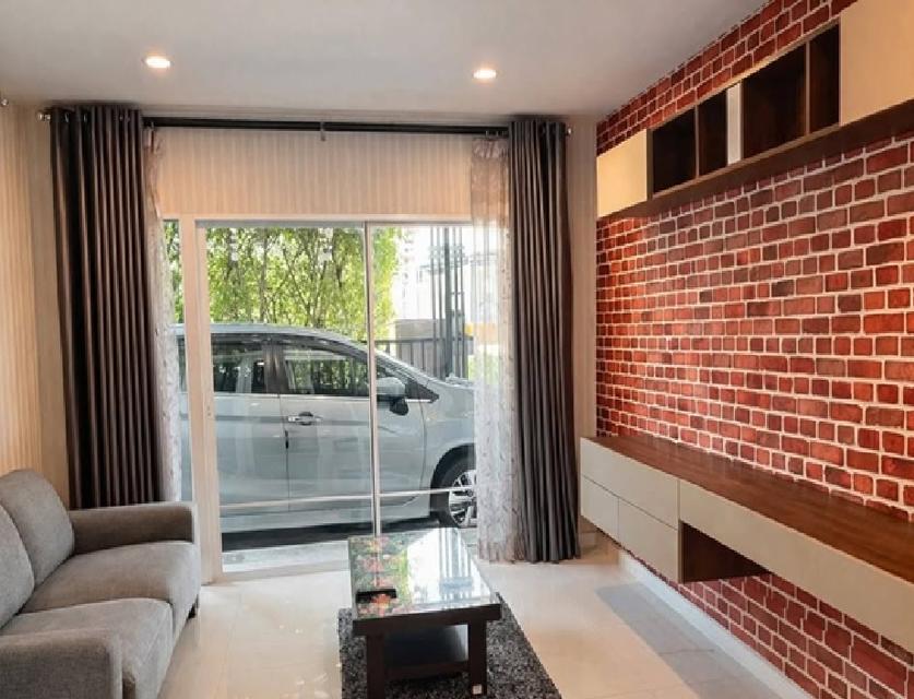 ให้เช่าบ้านเดี่ยว 2 ชั้น หมู่บ้าน เดอะแพลนท์ เทพารักษ์ / บ้านสวย / แอร์ 4 เครื่อง / ใกล้ BTS ศรีเทพา (สายสีเหลือง) 3