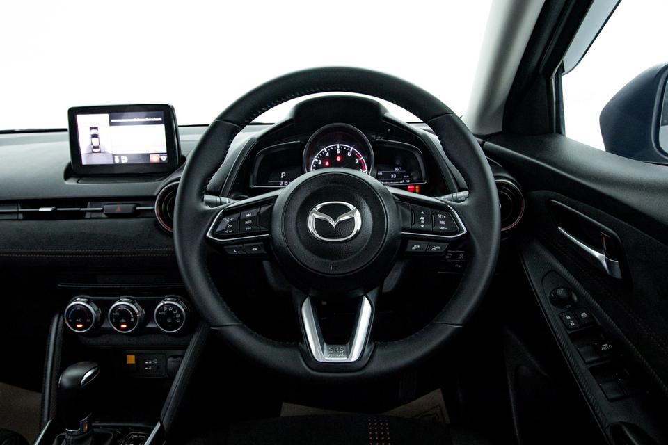 MAZDA 2 1.3 SP SEDAN 2024  19