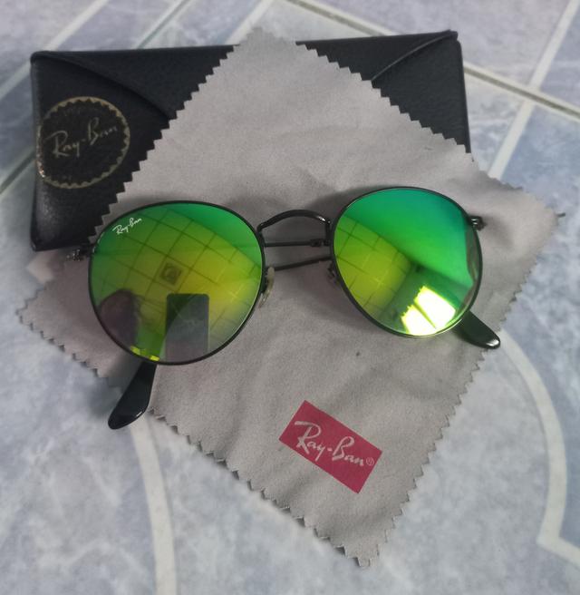 แว่นตาRayban