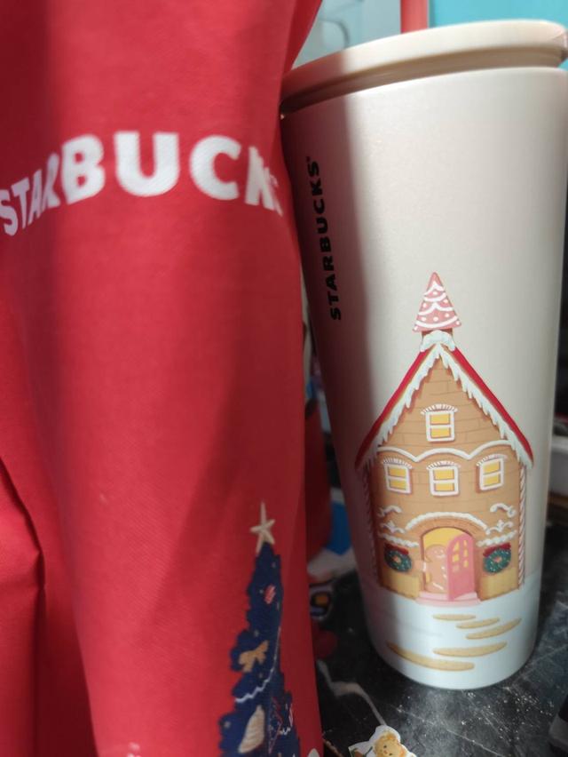 ขายแก้วสตาร์บัคและ บัตรกาแฟ สตาร์บัคส์ Selling a brand new Starbucks mug and selling a Starbucks Card รูปที่ 2