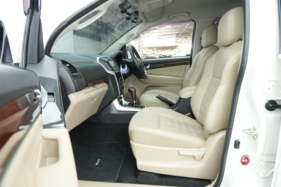 2018 ISUZU MU-X 3.0 DVD Navi 2WD สีขาว เลขไมล์ 82729 กม. 15
