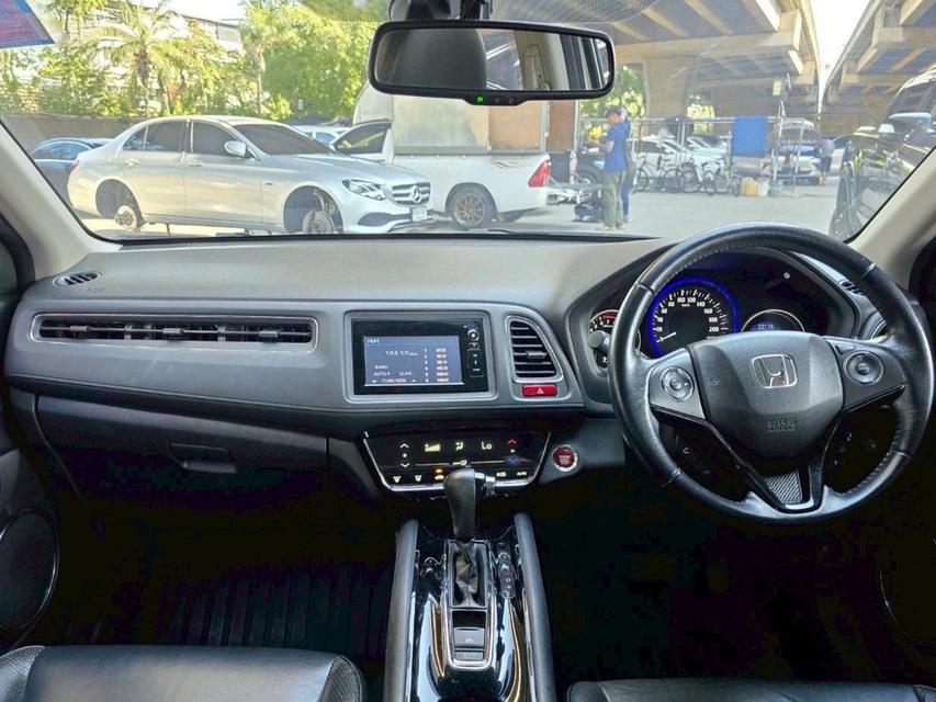 รหัสรถ WRT4041 HR-V 1.8 E Limited ปี 2017 5