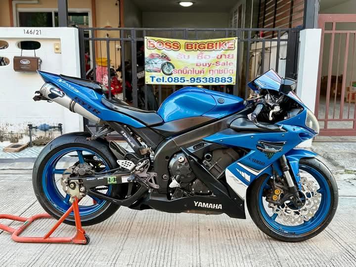 Yamaha R1 2004 2