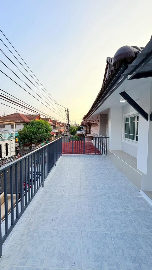หมู่บ้านพฤกษา3 ถนนวัดลาดปลาดุก บางบัวทองทาวน์เฮาส์ 2 ชั้น ตกแต่งใหม่พร้อมอยู่ มีระเบียงด้านหน้า 20