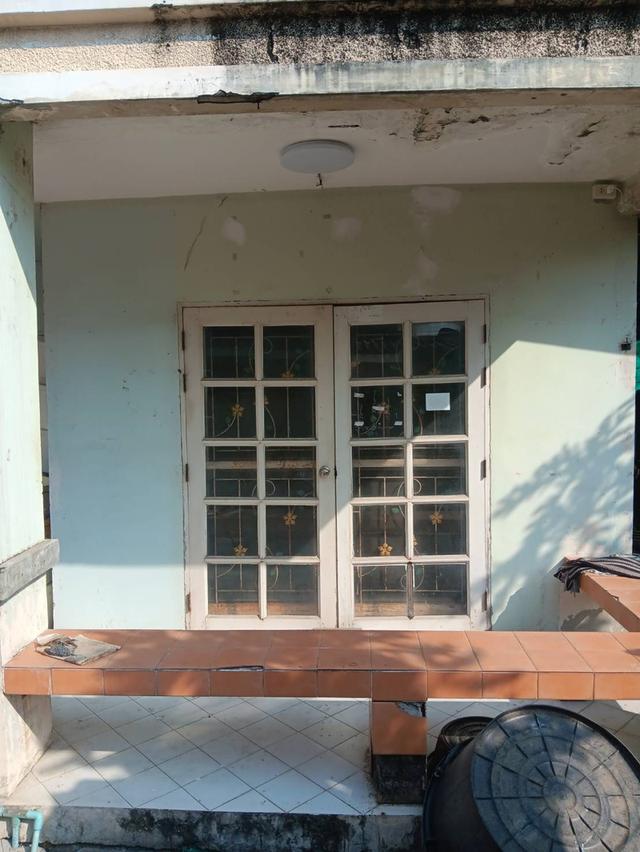 ให้เช่าบ้านเลี้ยงสัตว์ได้ ทาวเฮ้าส์ 2 ชั้น หลังมุม หมู่บ้านพฤกษาบี คลองสาม คลองหลวง ปทุมธานี ใกล้บิ๊กซีคลอง3,ดรีมเวิล์ด,ฟิวเจอร์ 2