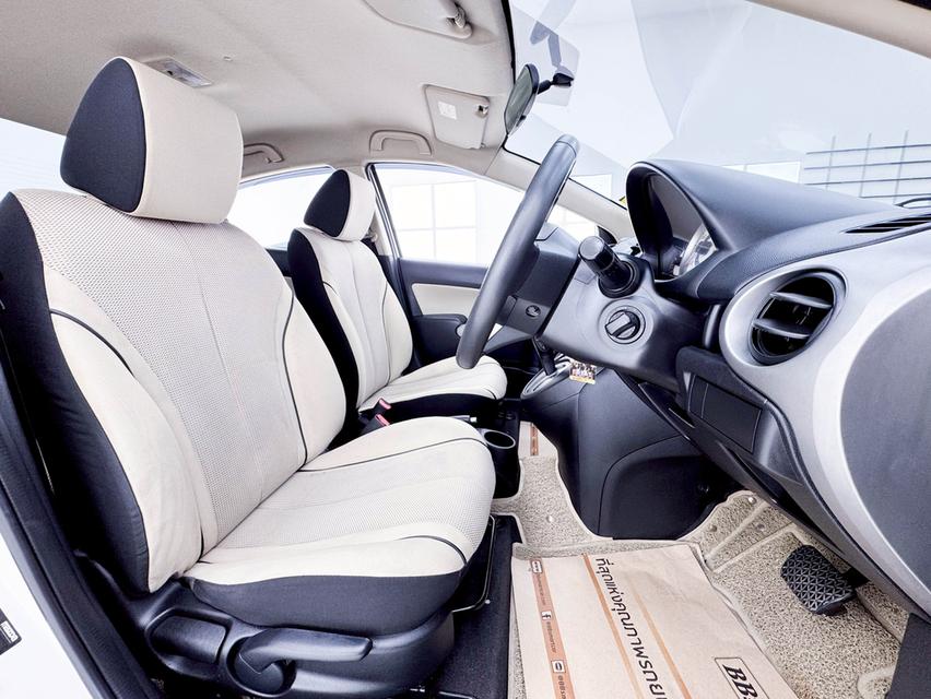 MAZDA  2 1.5 MAXX SEDAN  2010  8
