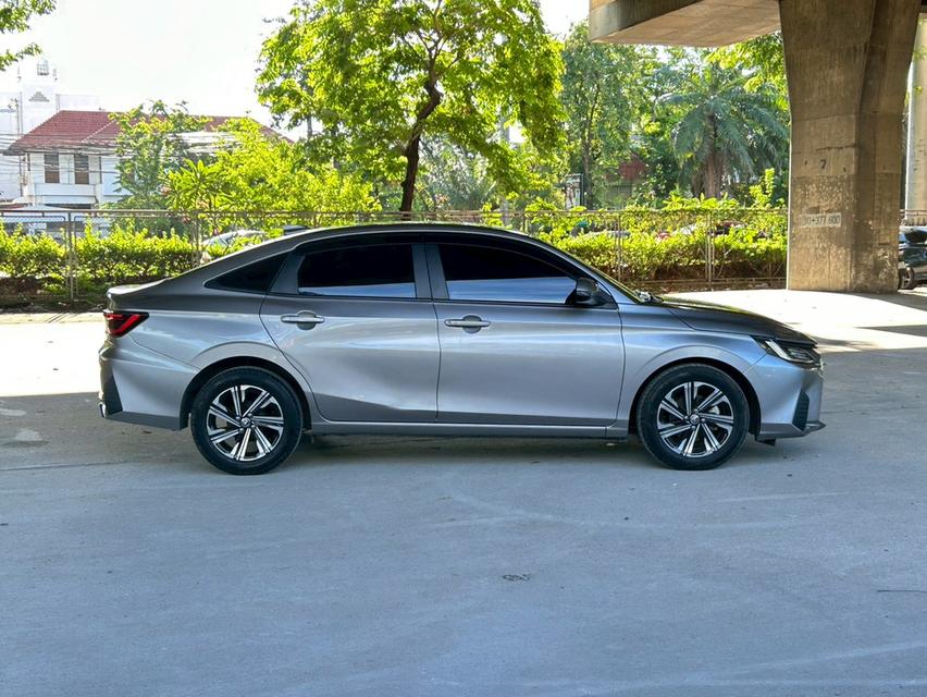 Toyota Yaris Ativ 1.2 Smart AT ปี 2024 ถูกสุดในตลาด เพียง429,000บาท ไฟแนนท์บริการถึงที่ ไมล์35,xxx เข้าศูนย์ล่าสุดมีค2569 รูปที่ 4