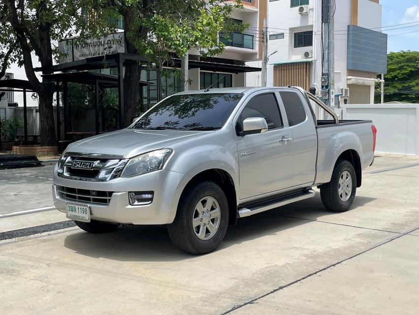 ISUZU D-MAX ALL NEW SPACECAB HI-LANDER 2.5 VGS Z ปี 2014 เกียร์AUTO สภาพนางฟ้า