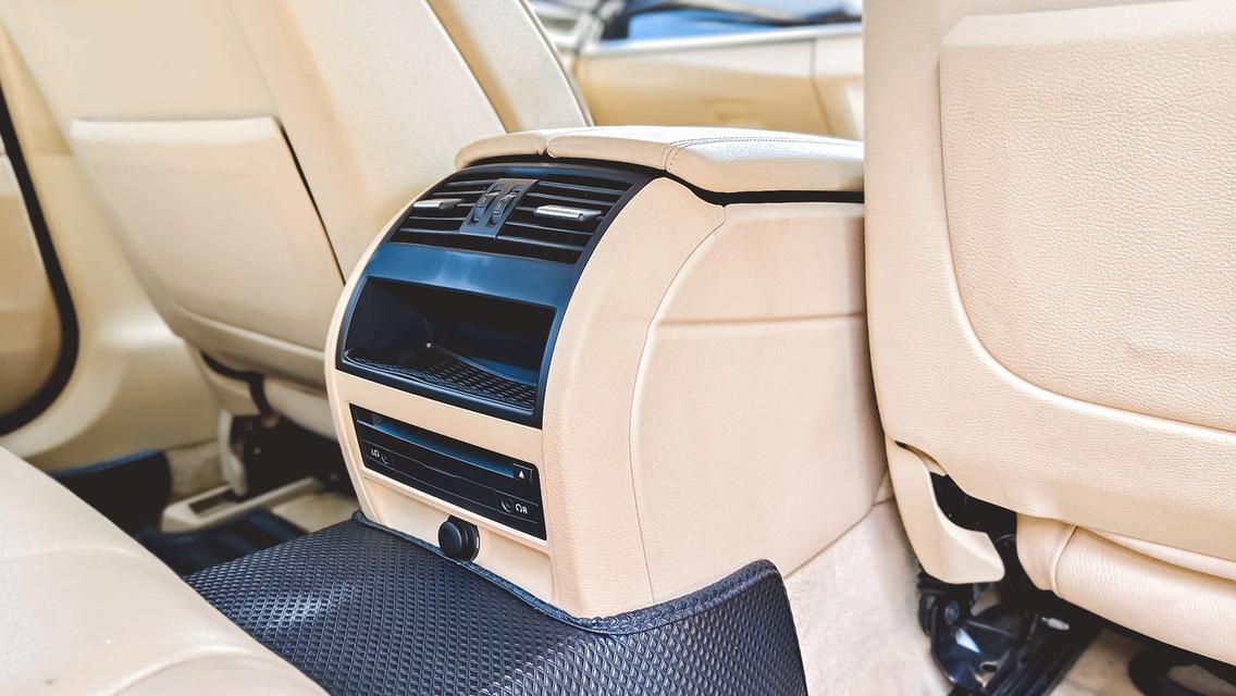 BMW 528i A/T ปี 2013 จด 2014 รูปที่ 8