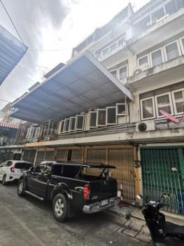 ขาย อาคารพาณิชย์ 4 ชั้น 2 คูหา ซอยจันทน์ 25-1 สาธุประดิษฐ์ 26 ตรว แบ่งเป็นห้องเช่า เช่าเต็ม รับรายได้ทันที ศักยภาพสูง รี 2