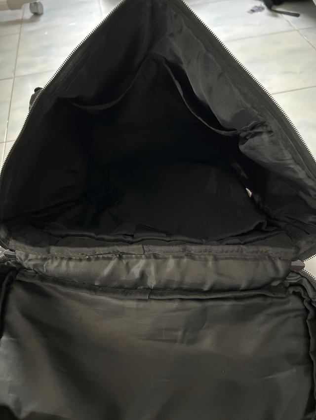 เป้ FILA Square Backpack ของแท้ จุเยอะ 30L มีช่องแยกใส่รองเท้า สภาพใช้งาน (ส่งฟรี!) รูปที่ 6