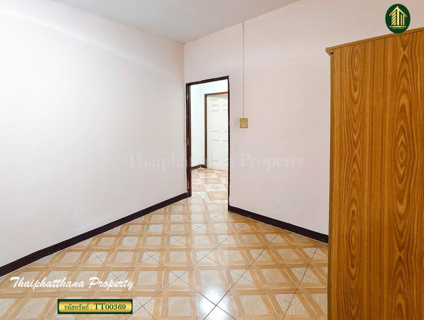 เค.ซี. คู่สร้าง วิลล่า  9