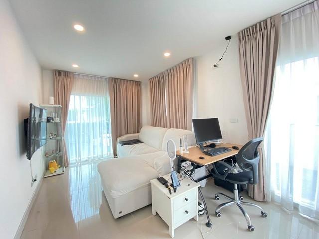 บ้านเดี่ยว 2 ชั้น 55 ตารางวา 154 ตร.ม. 3 ห้องนอน 3 ห้องน้ํา หลังฟิวเจอร์พาร์ค รังสิต 6