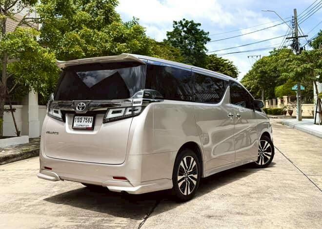 Toyota Vellfire 2.5 ZG Edition ปี 2019