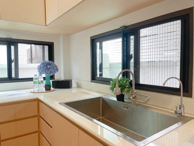 บางกอก บูเลอวาร์ด พระราม 5 ใกล้ถนนนครอินทร์ และ ร.ร.เด่นหล้า พระราม 5 18