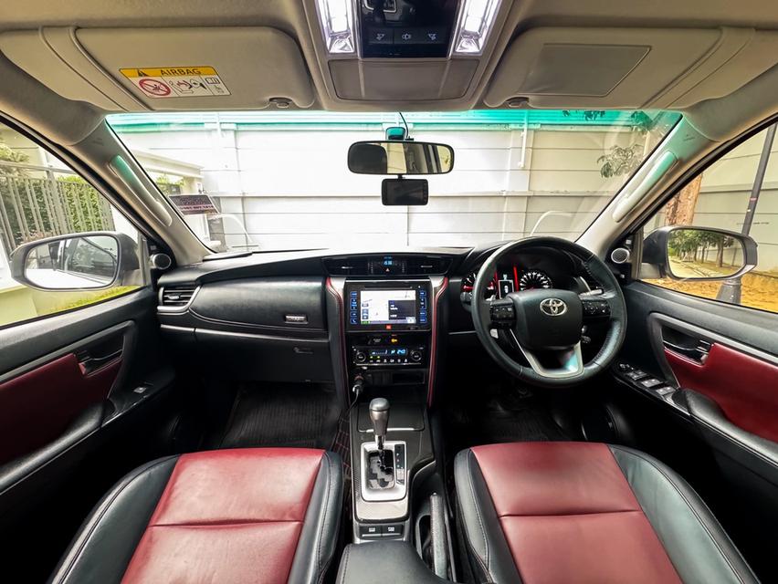 รหัสรถ AVA388 🏂 TOYOTA FORTUNER 2.8 TRD SPORTIVO II BLACK TOP   ปี2019 เจ้าของเดียว  9