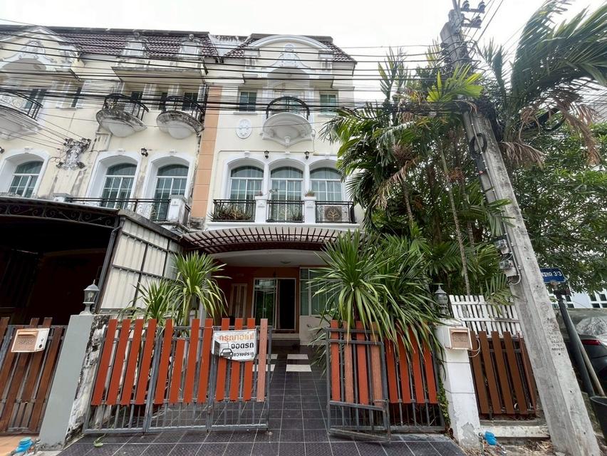 ขายบ้านหลังมุม โครงการเดอะเมโทร พระราม9  1