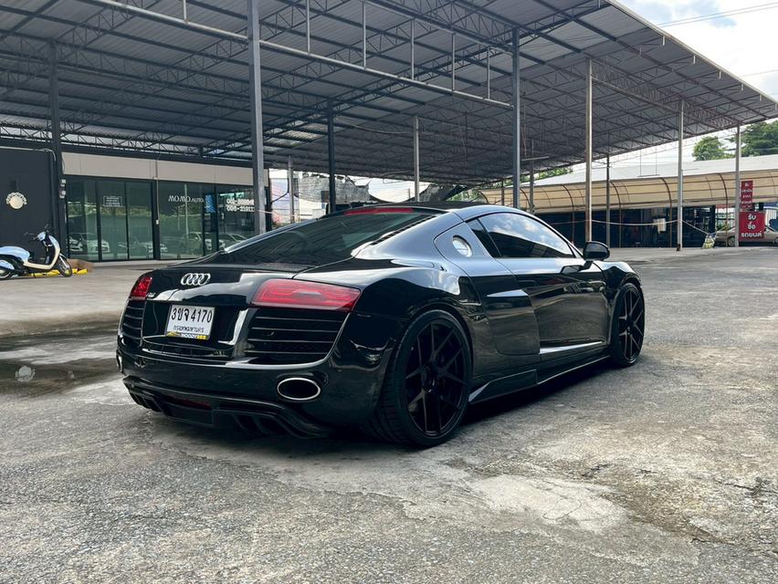 Audi R8 V8 FSI Coupe รถปี 2011 6