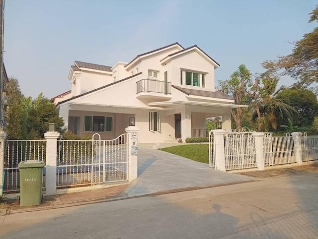 ให้เช่าบ้านเดี่ยว 2 ชั้น 153 ตรว. 4 ห้องนอน หมู่บ้านลดาวัลย์ ศรีนครินทร์ ใกล้โรงเรียนบางกอกพัฒนา 1