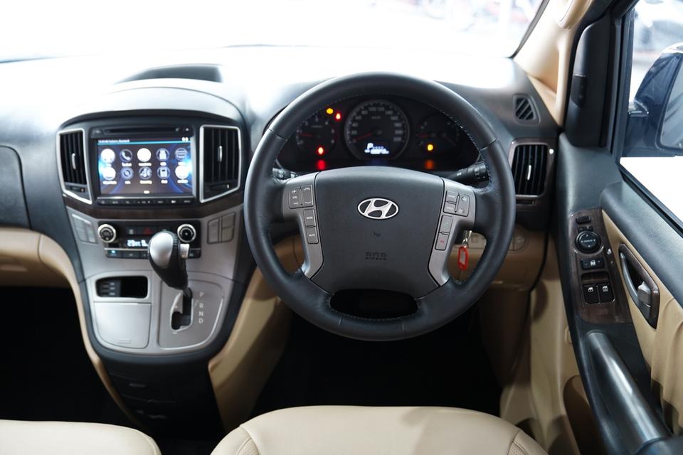 HYUNDAI H1 2.5 DELUXE AT ปี 2016  11