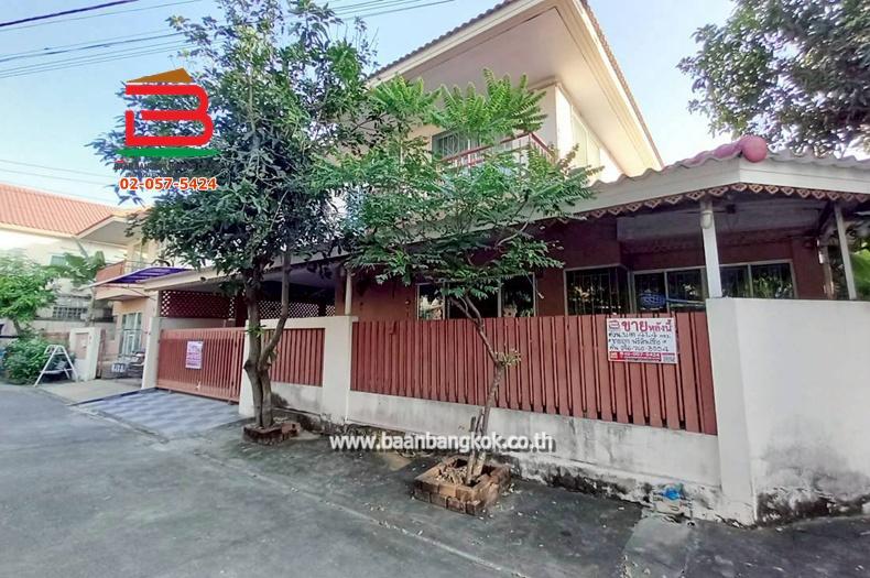 บ้านเดี่ยว หมู่บ้านอรุณวรรณ 4 (ใกล้สำนักงานเขตคลองสามวา) เนื้อที่ 41.4 ตรว. แขวงบางชัน เขตคลองสามวา 2