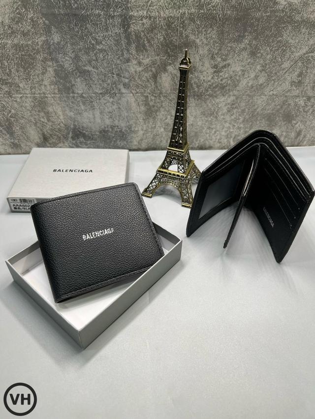 กระเป๋าตังค์Balenciaga