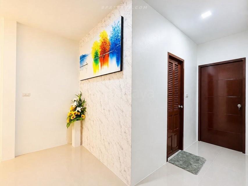For Sale — 2-Storey Detached House at TW Village, PattayaReservation open for a 2-storey detached house at TW Village, Pattaya. Located near Sukhumvit 15