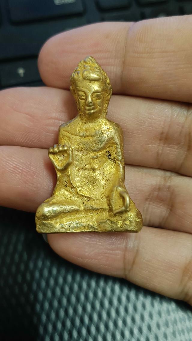 พระกรุทวาราวดี สีทองอร่าม เก่า สวยมาก หายาก น่าบูชา