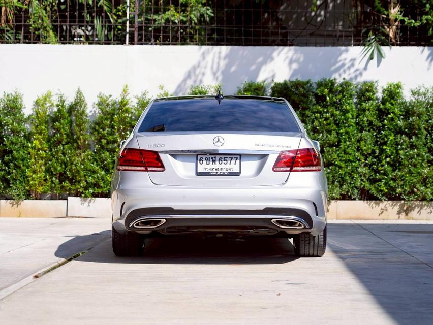 Mercedes-Benz E300 2.1 AMG Bluetec Hybrid (W212) ปี 2014