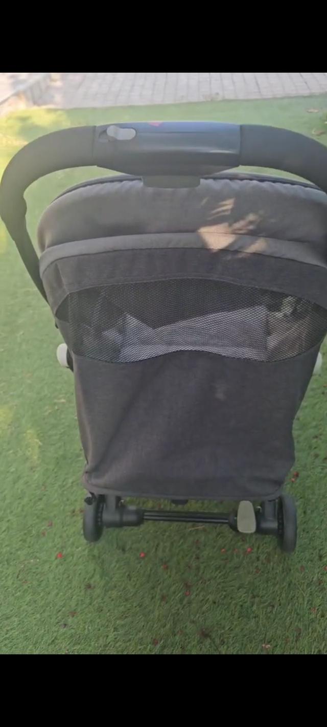 รถเข็นเด็ก รุ่น Looping Squizz ซึ่งเป็นแบรนด์จากประเทศฝรั่งเศส รถเข็นเด็กมือสองสภาพดี รูปที่ 5