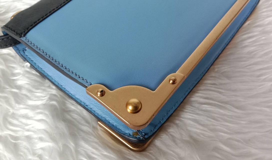 กระเป๋า PRADA Saffiano Shoulder Bag Saffiano leather Blue Gold Auth ar12338A Golden 14