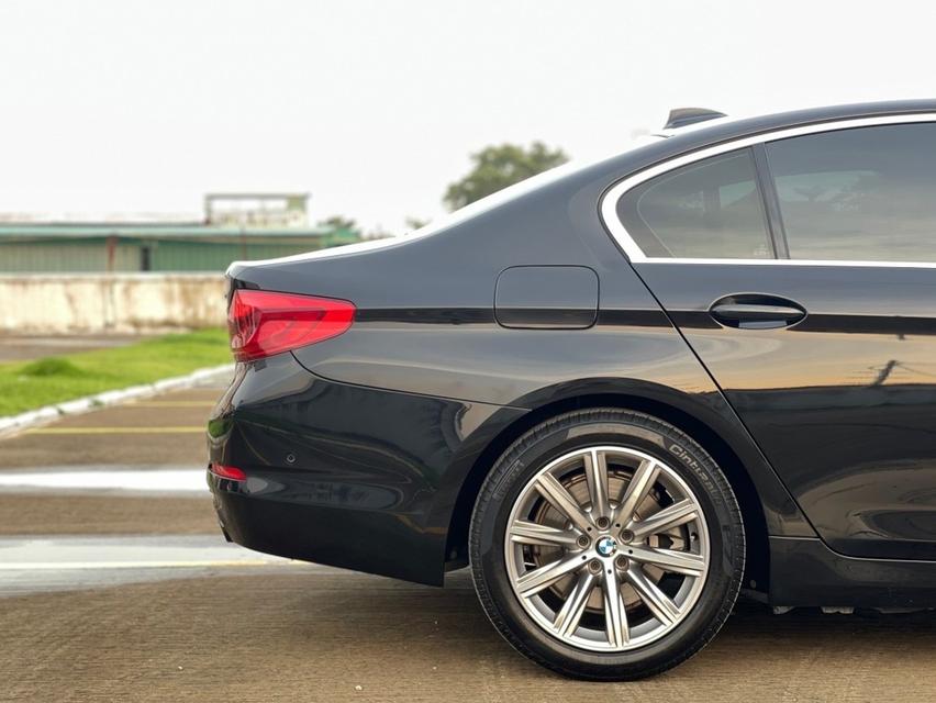 BMW 530e Elite (G30) 2019 จด 2020 รหัส NCT2468 17