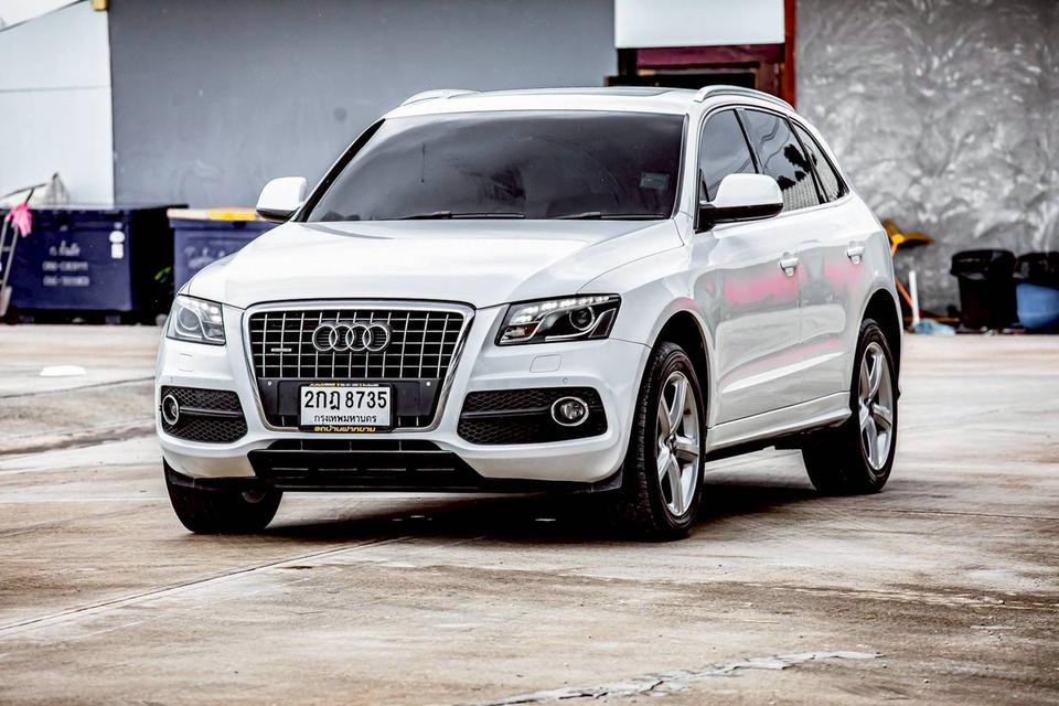 AUDI Q5 2.0T FSI Quattro ซันรูฟ 2012 รถสวยดูแลถีง