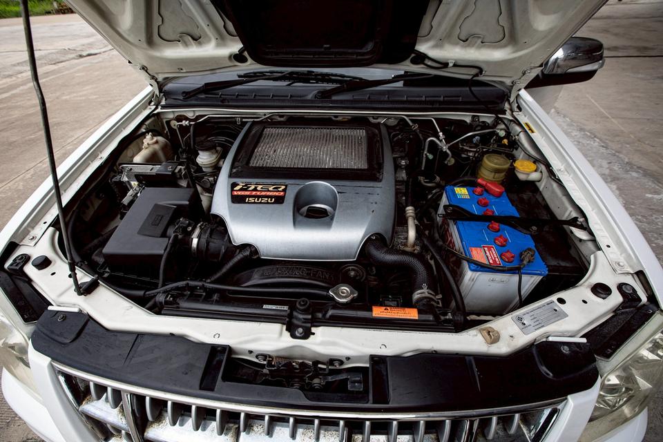 Isuzu MU-7 3.0Primo ปี09 19