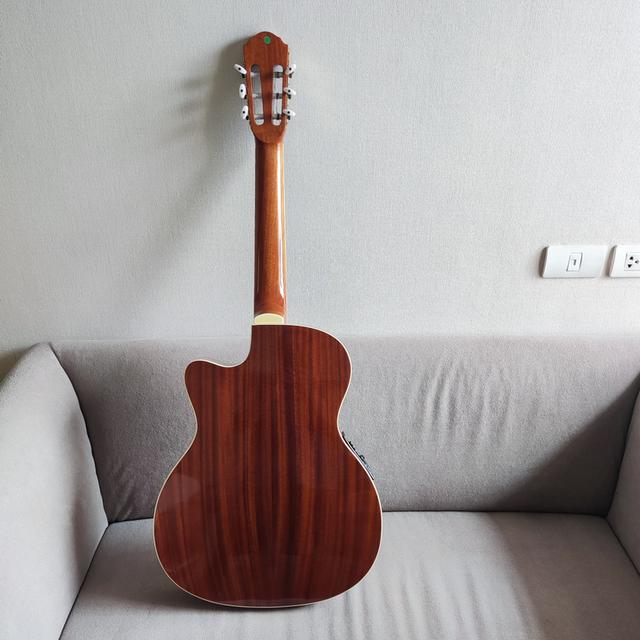 กีต้าร์คลาสสิคไฟฟ้าลำตัวบาง Paramount C551BCEQN รูปย่อยที่ 2