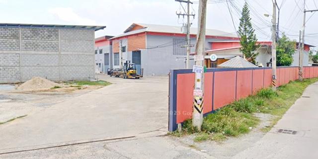 ซ.พรประภานิมิต 15-25 วัดหนองปรือ 1.5กม. ให้เช่าโกดัง โรงงาน 250-500 ตร.ม. 62 ตร.วา. พัทยา-มาบตาพุต เดอะชิลล์ 3.7 กม. 7-E 8