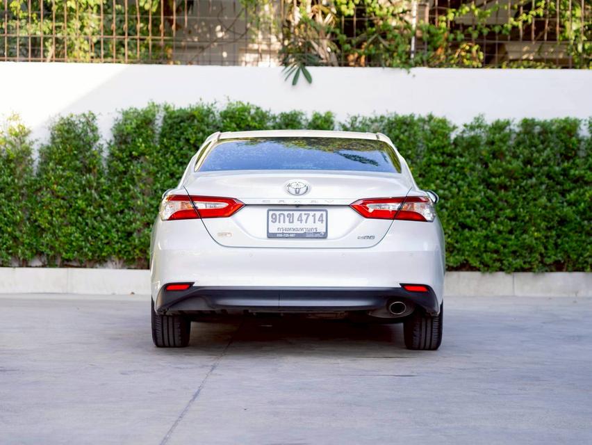 Toyota Camry 2.0G ปี 2019 (เข้าศูนย์ทุกระยะ) เจ้าของเดียว สภาพสวย สีเดิมทุกจุด ยางปี 2024 7