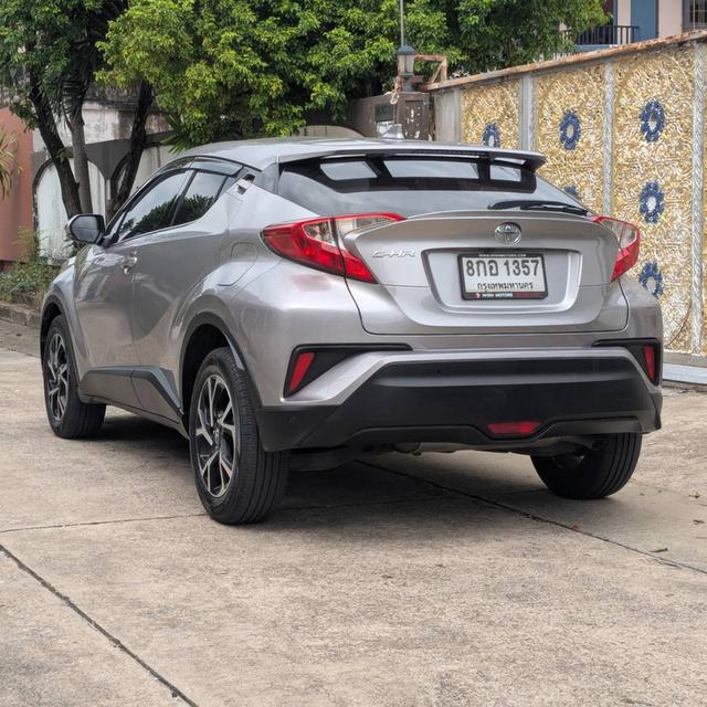 Toyota chr 1.8 mid 2019 มือสอง รูปที่ 2