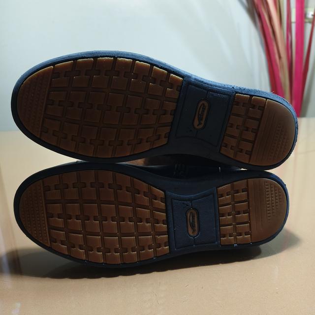 VainerMen's Healthy Genuine Leather Mid Top Shoes with Zipper📏 Size. 41 EUR  ‼️เหมาะสำหรับเท้า 25-26(26.5)cm‼️⭐⭐⭐⭐ Pre-owned Great Condition รูปที่ 7