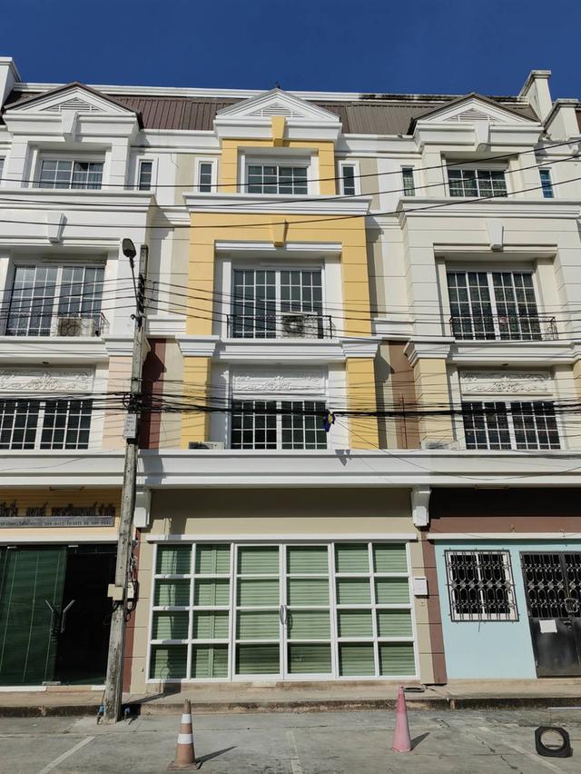 For Rent Home Office Plus Park Avenue Lasalle-Srinakarin , near BTS Bearing and MRT Sri-Lasalle 1