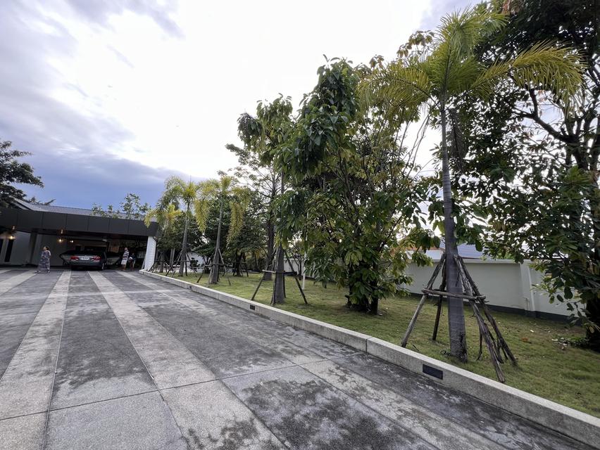 🏡🎉 Pool Villa เนื้อที่กว้าง ทำเลชานเมือง ตกแต่งพร้อมอยู่ #สารภี - ราคา 21 ล้านบาท 🔥新建房屋出售 4 卧室 7 卫生间 - 价格 21 MB 🔥 7