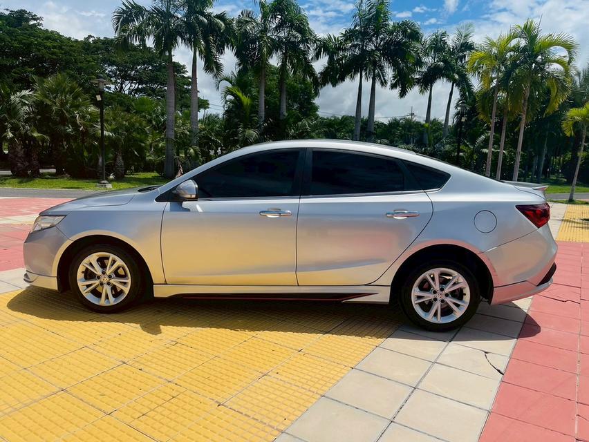 2021 MG MG5 1.5 X Trubo Sunroof Top Model รูปที่ 6